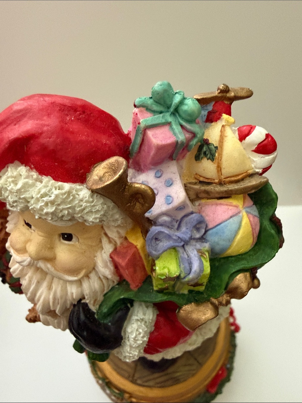 San Francisco Music Box Co.Jolly Old St Nick Santa Wind Up Music Box - Picture 7 of 9